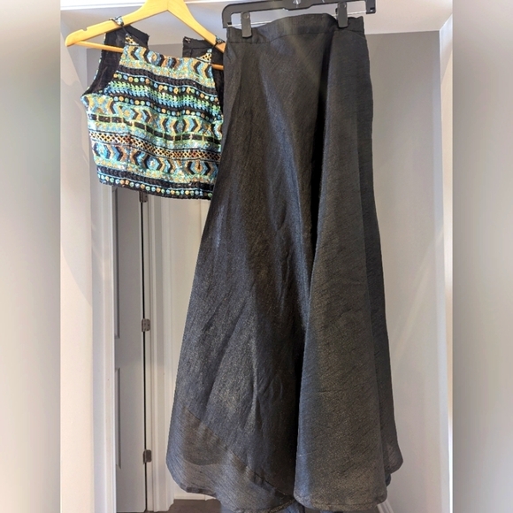 2 Piece Indian Lengha With multi Color Top Maxi A-line Skirt - Size S BNWOT - Picture 1 of 10